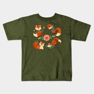 Cozy fox Kids T-Shirt